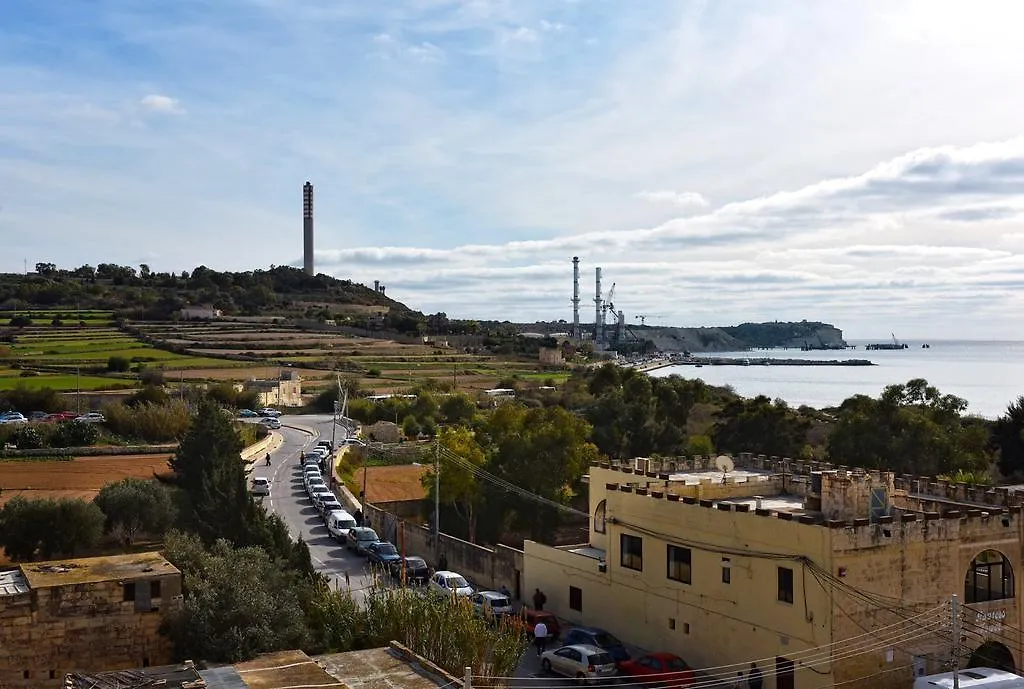 Seagull Penthouse Marsaxlokk Apartment