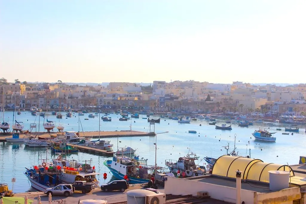 Seagull Penthouse Marsaxlokk Apartment 0*,